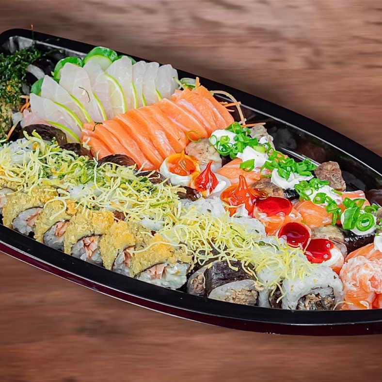 10 Sashimi de Salmão 10 Sashimi de Tilápia 3 Niguiri Skin Holl Especial 3 Niguiri de Salmão 3 Gunkan de patê 3 Gunkan de peixe branco 3 Gunkan salmão creme chesse 25 Sushis variados