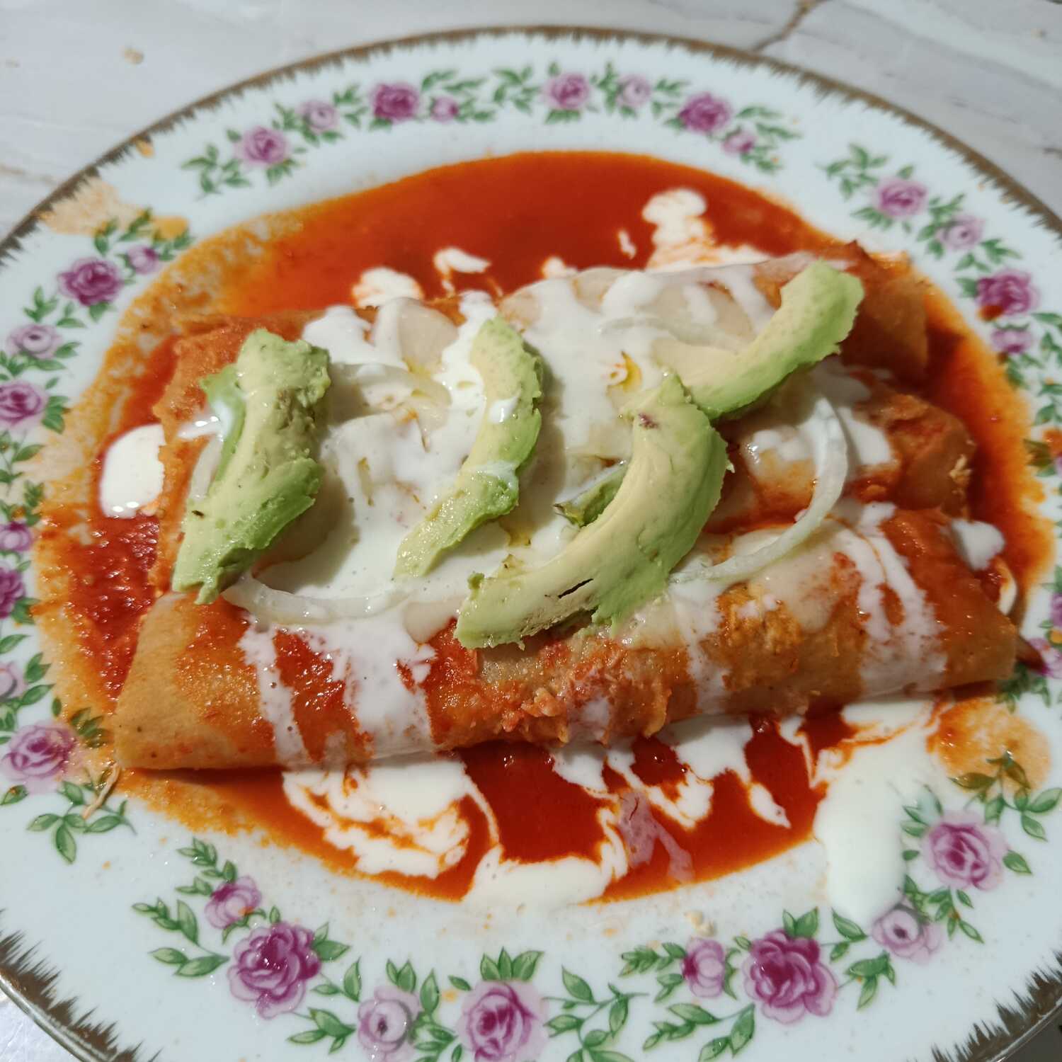 ENCHILADAS ROJAS