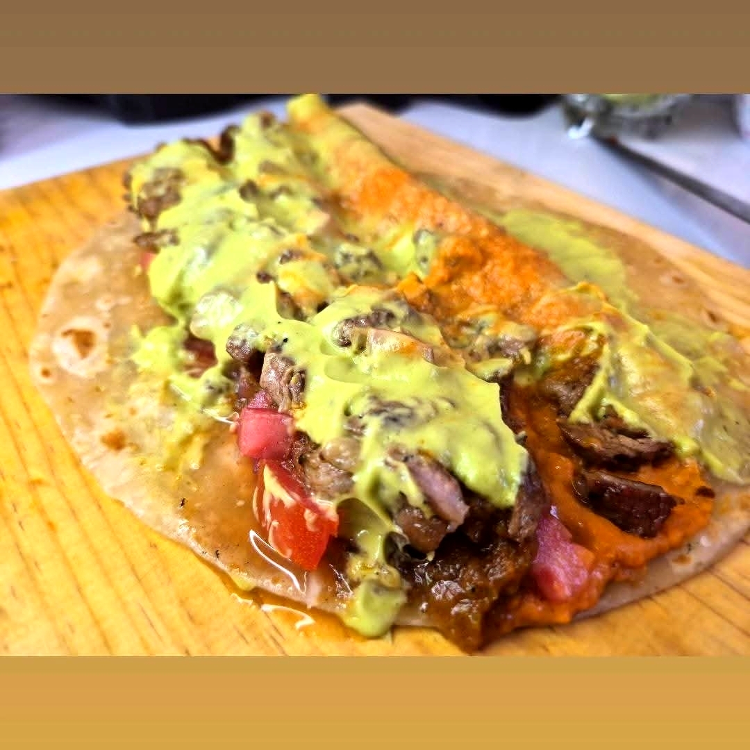 TACO DE CARNE ASADA