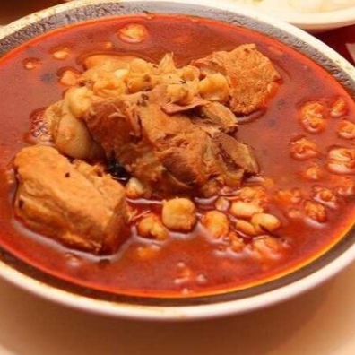 Pozole Rojo Mediano