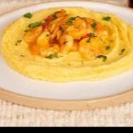 Polenta com Camarão / Angu com Camarão