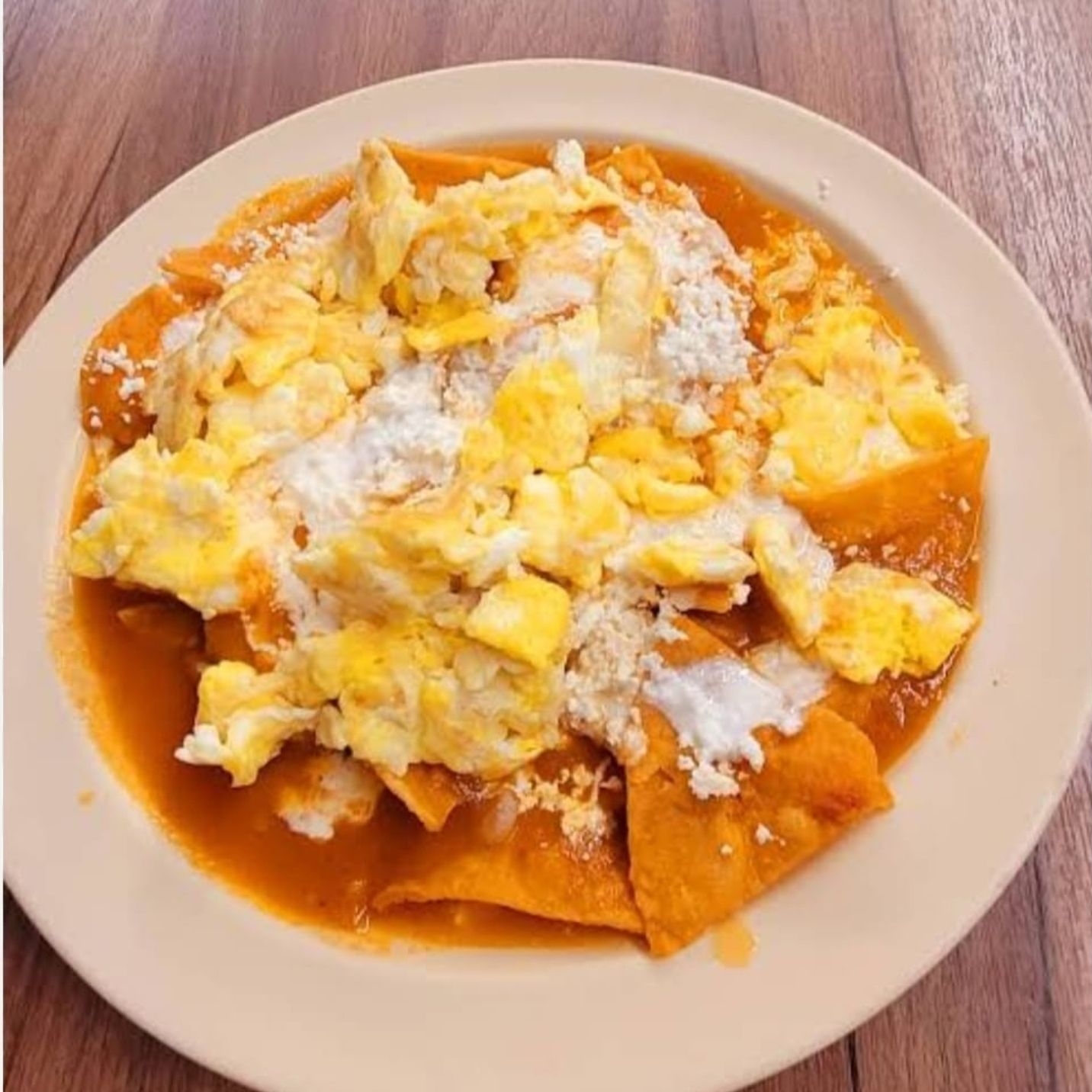 Chilaquiles con Huevo