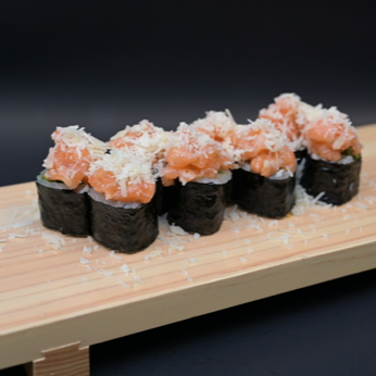 Salmón Parmesan Roll