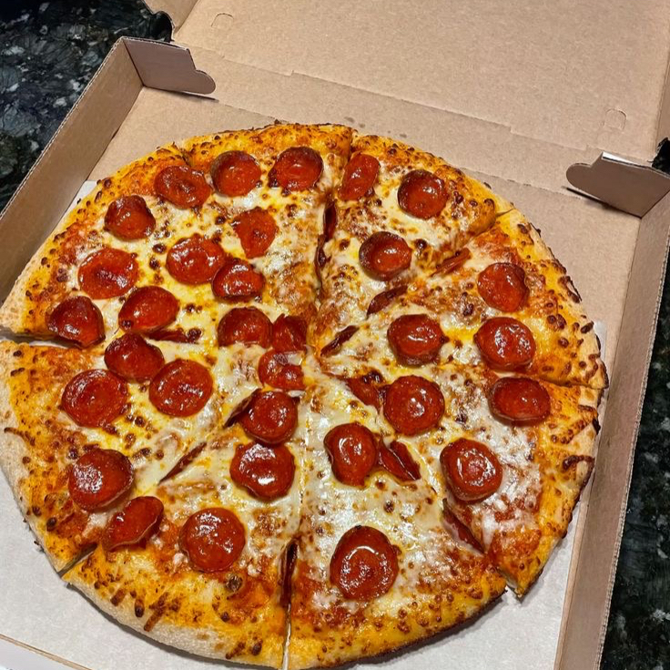 LA PEPPERONI CON QUESO