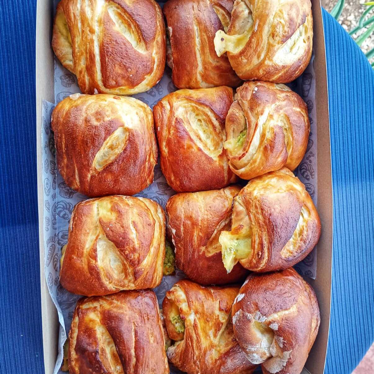 Jamon de pavo con queso gouda y chile jalapeño