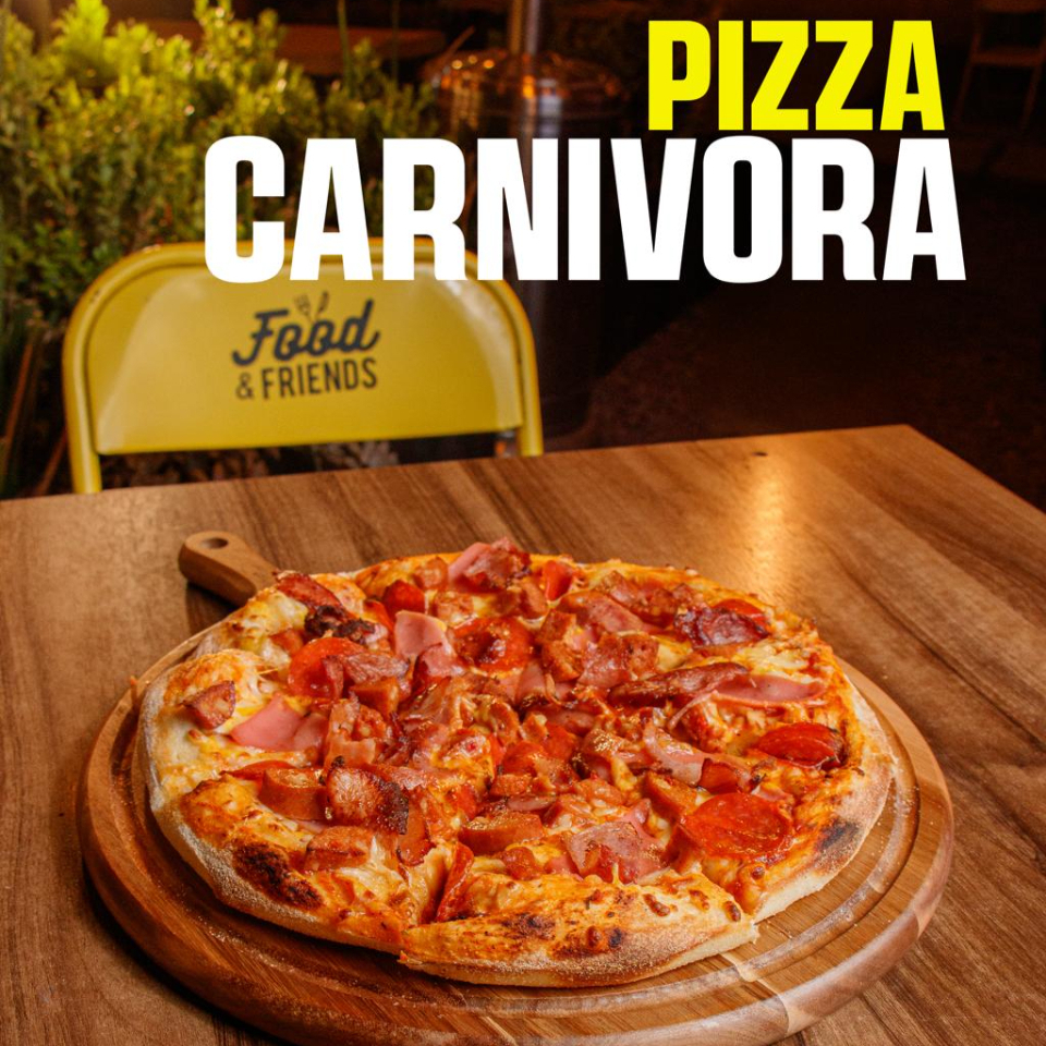 Pizza Carnívora