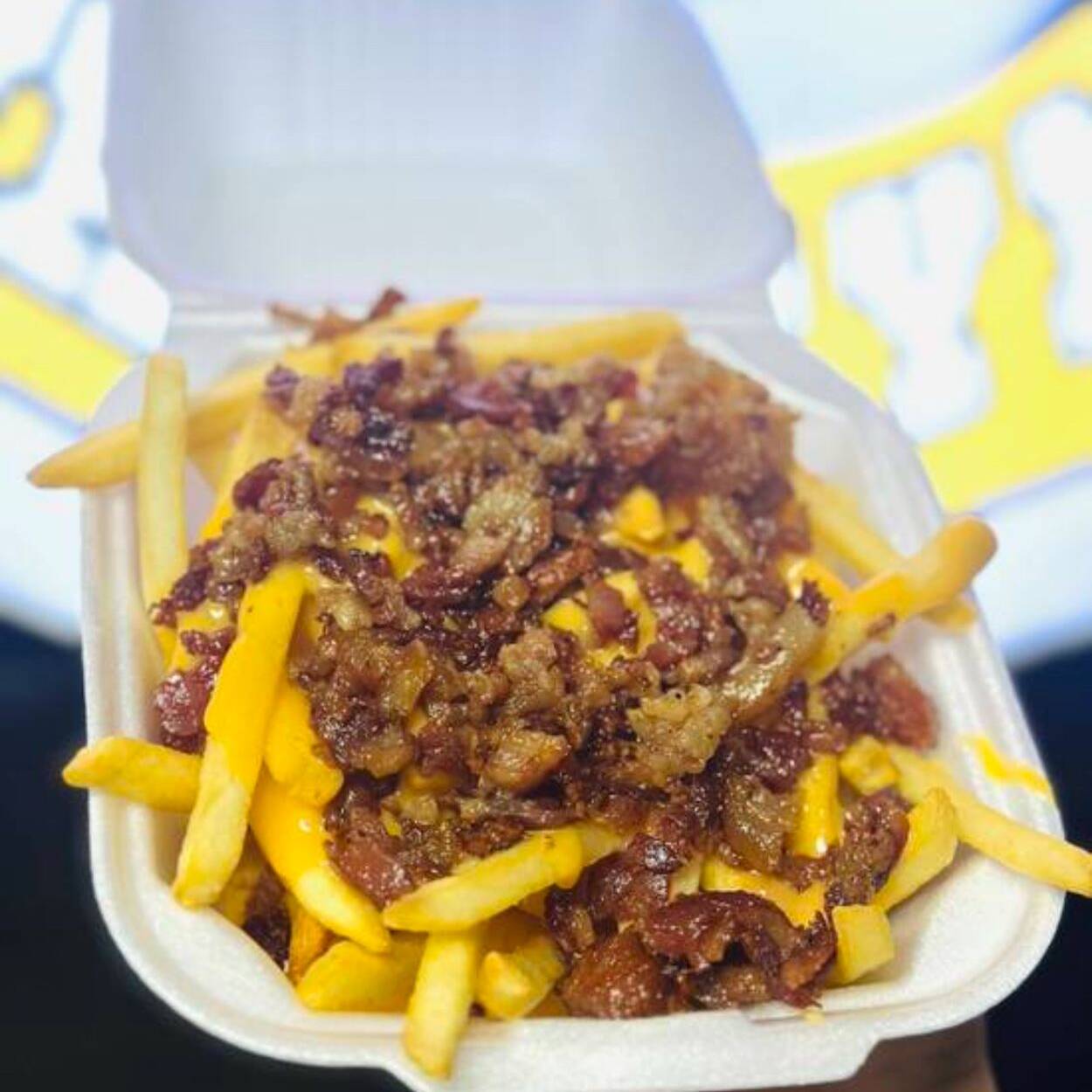 Papas Con Queso Y tocino
