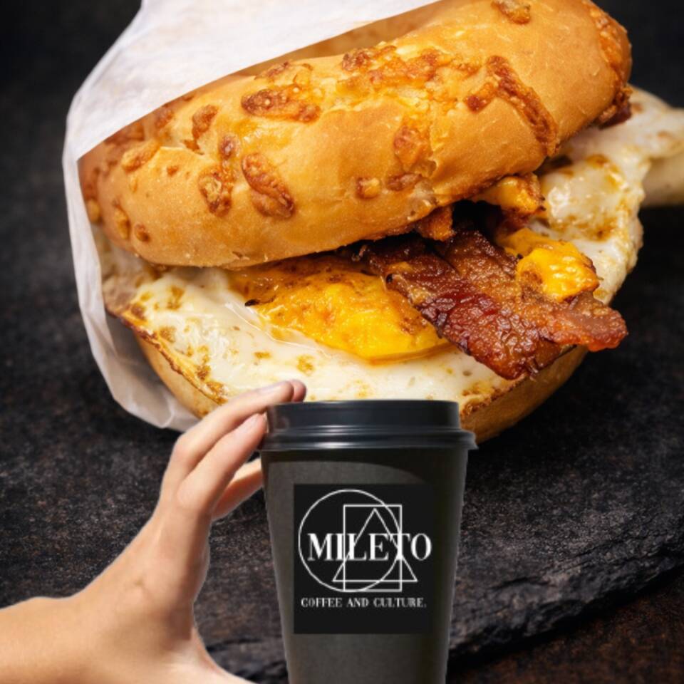 COMBO BREAK FAST BACON