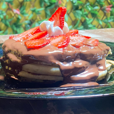Hot Cakes con Fruta