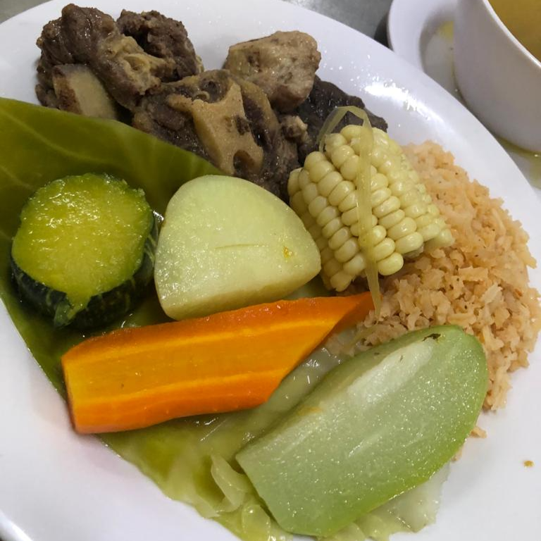 Caldo de Res