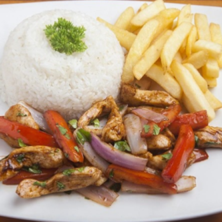 Pollo Saltado
