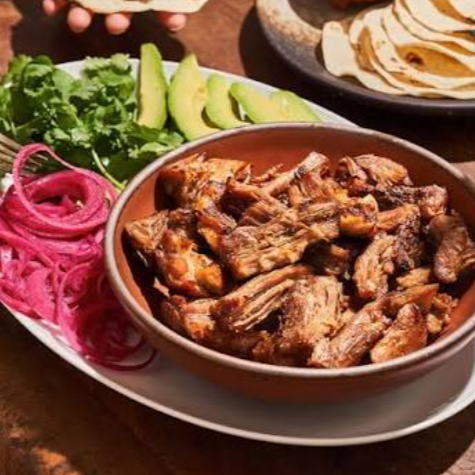 Carnitas con Todo y Complementos ( 1/4, 1/2 o Kg)