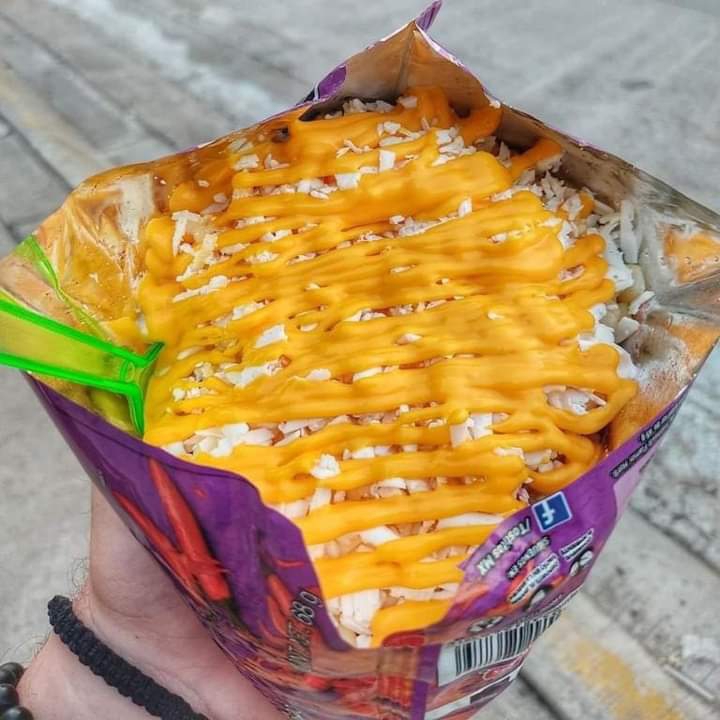 Tostielotes + baby mango