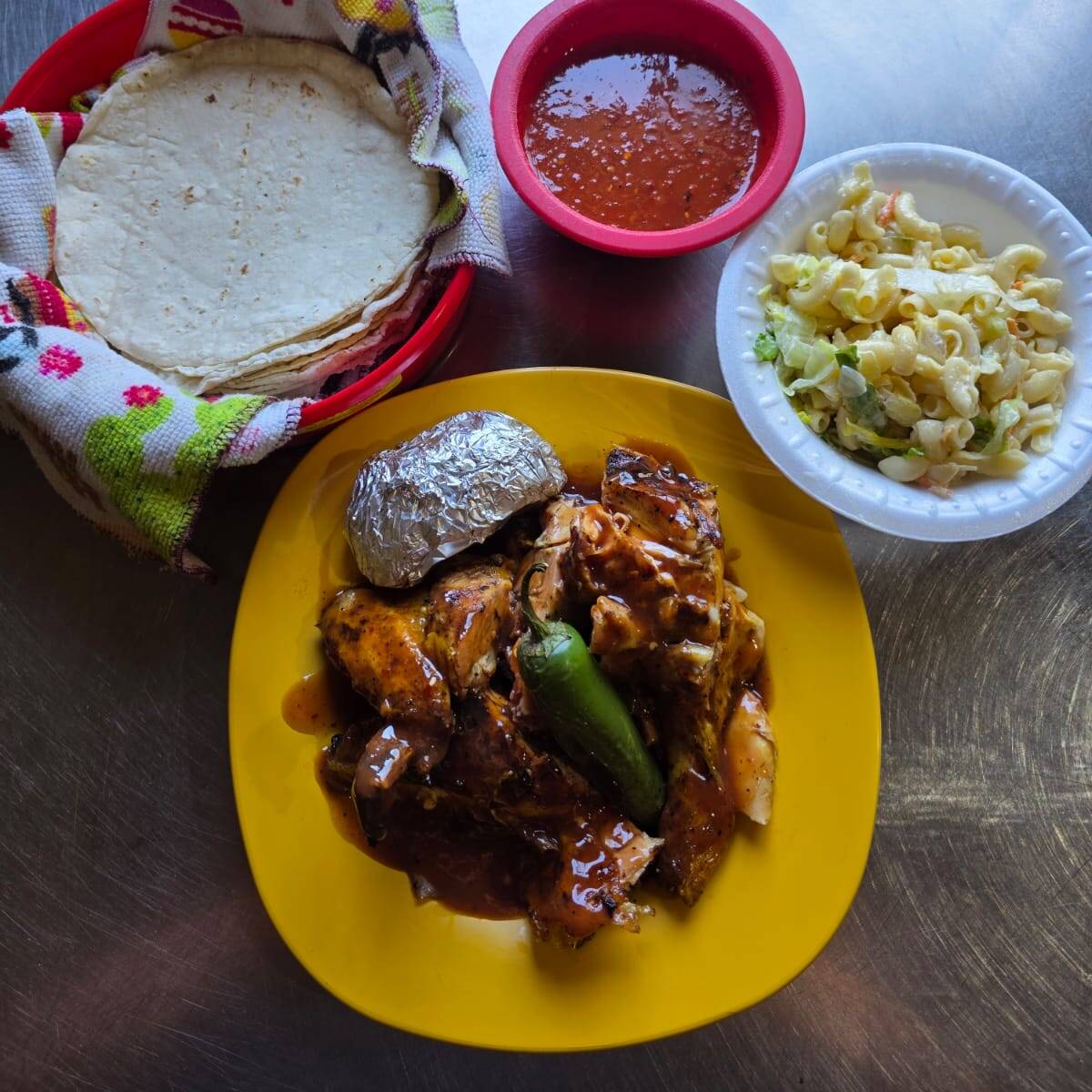 MEDIO POLLO BBQ