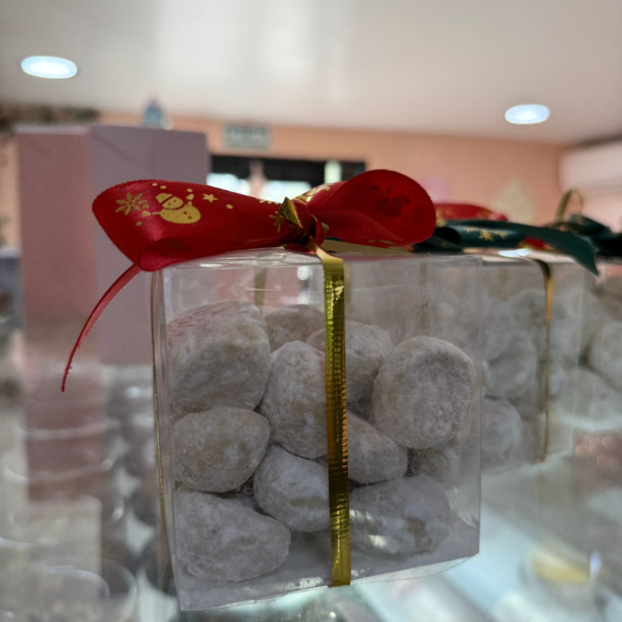 Besos de Nuez Cajita