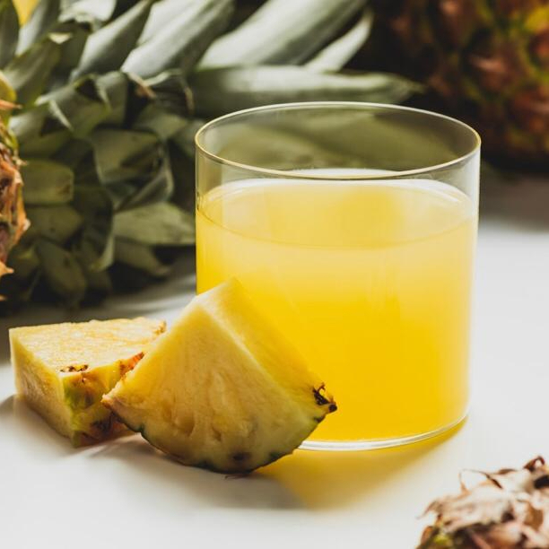 Agua de frutas naturales