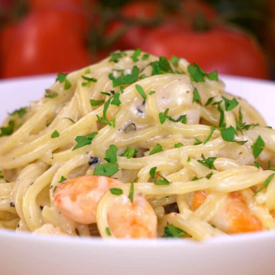 PASTA ALFREDO CAMARON