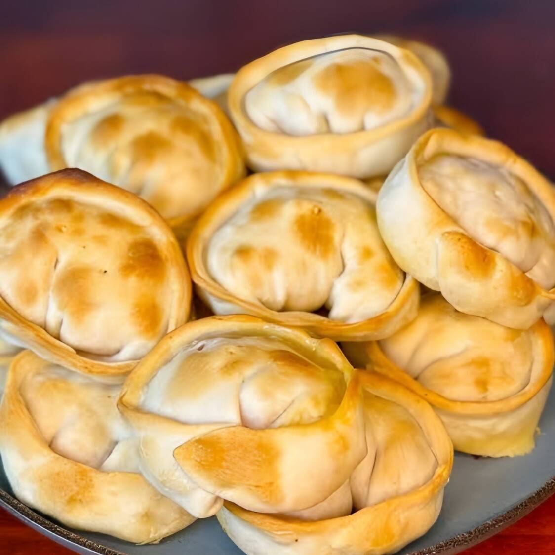 Empanada de jamón y queso