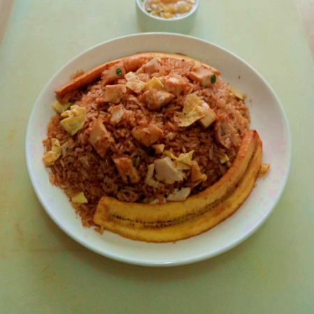 Chaufa de pollo al cilindro personal