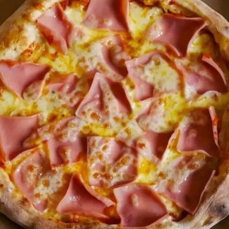 Pizza Tradicional Americana