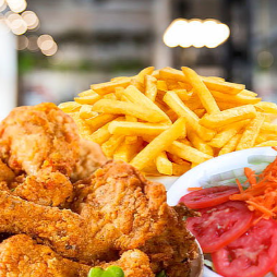 5 Piezas Broster + Chaufa + Papas Fritas + Bebida