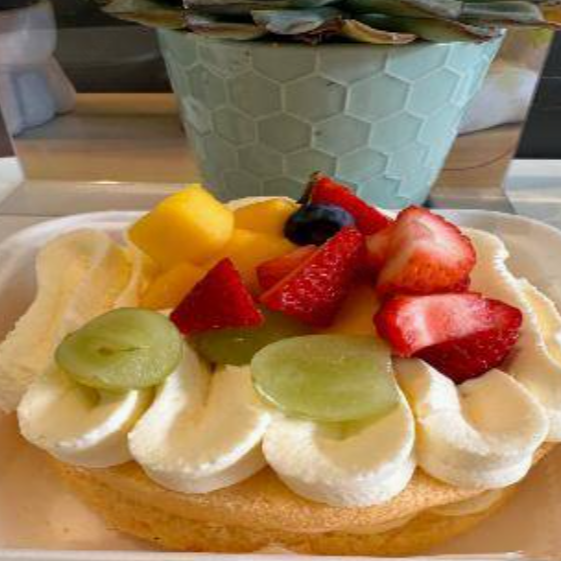 Queque Chifón con Frutas