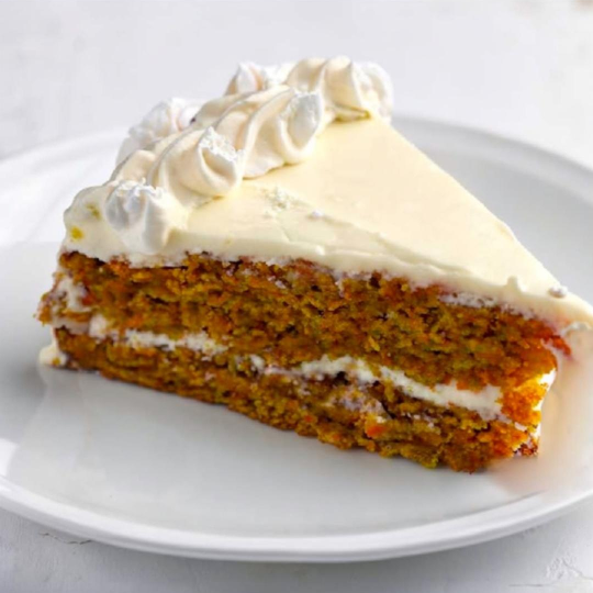Rebanada de Pastel de Zanahoria