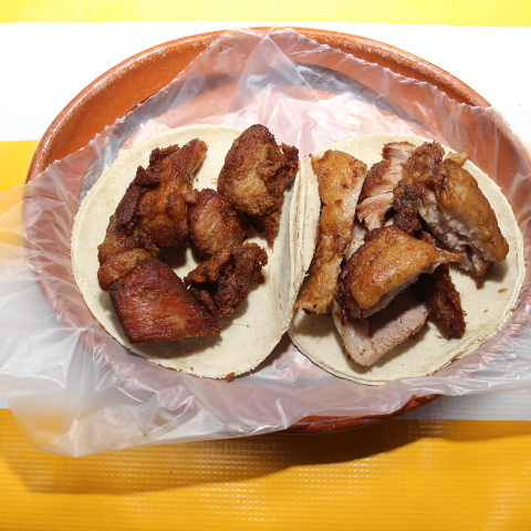 Taco de Chicharron Regio estilo Monterrey
