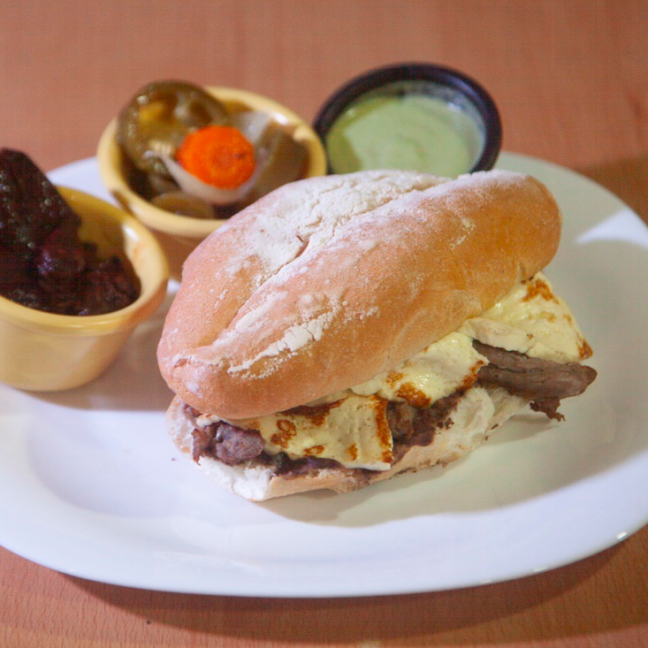 Torta de Arrachera