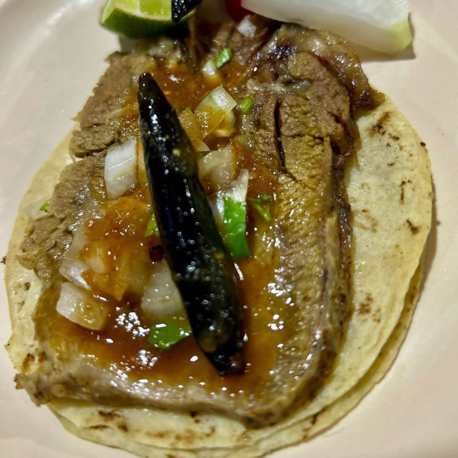 Taco de Lengua de Res