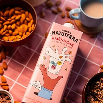 Leite de amêndoas sem açúcar.