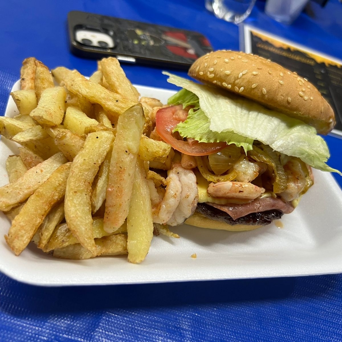 Hamburguesa Mar y Tierra