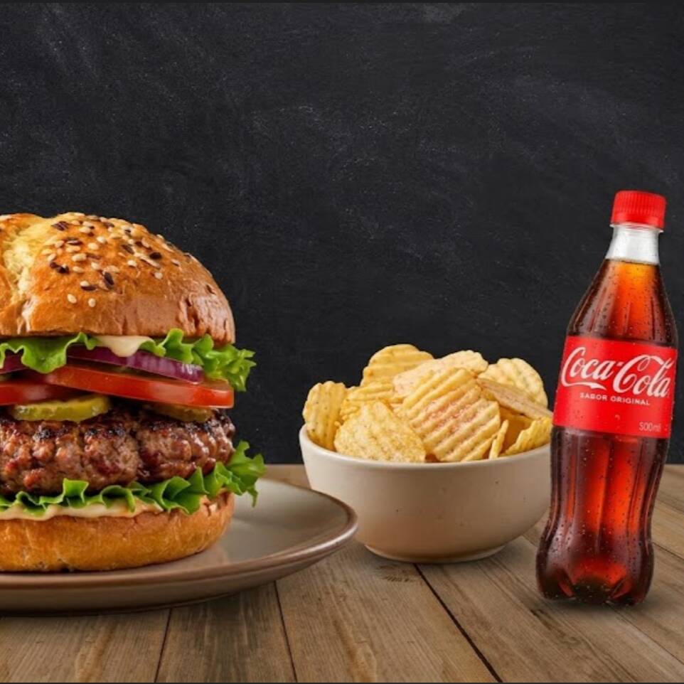 Combo Burger XGD + Papas + Refresco
