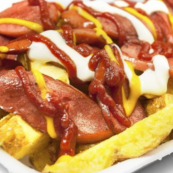 Salchipapas