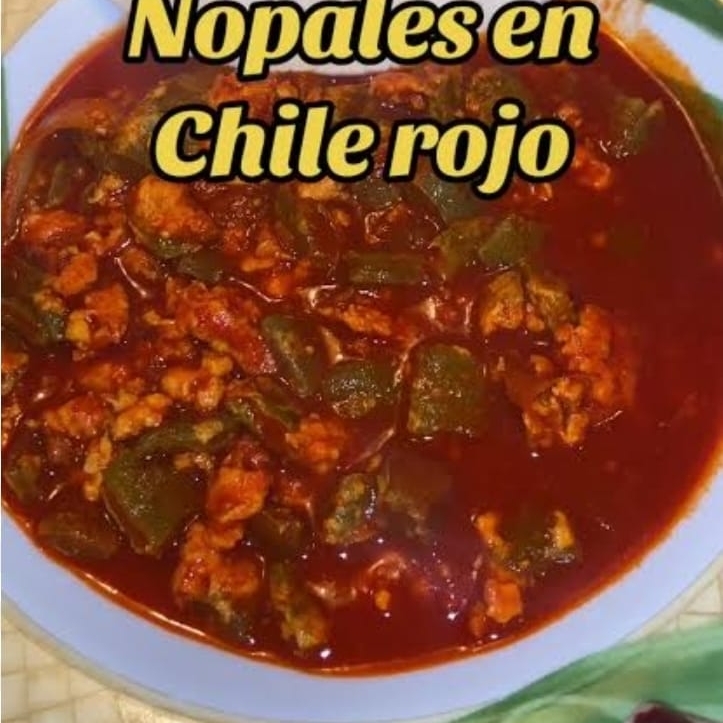 Taco de Nopales en Chile Rojo