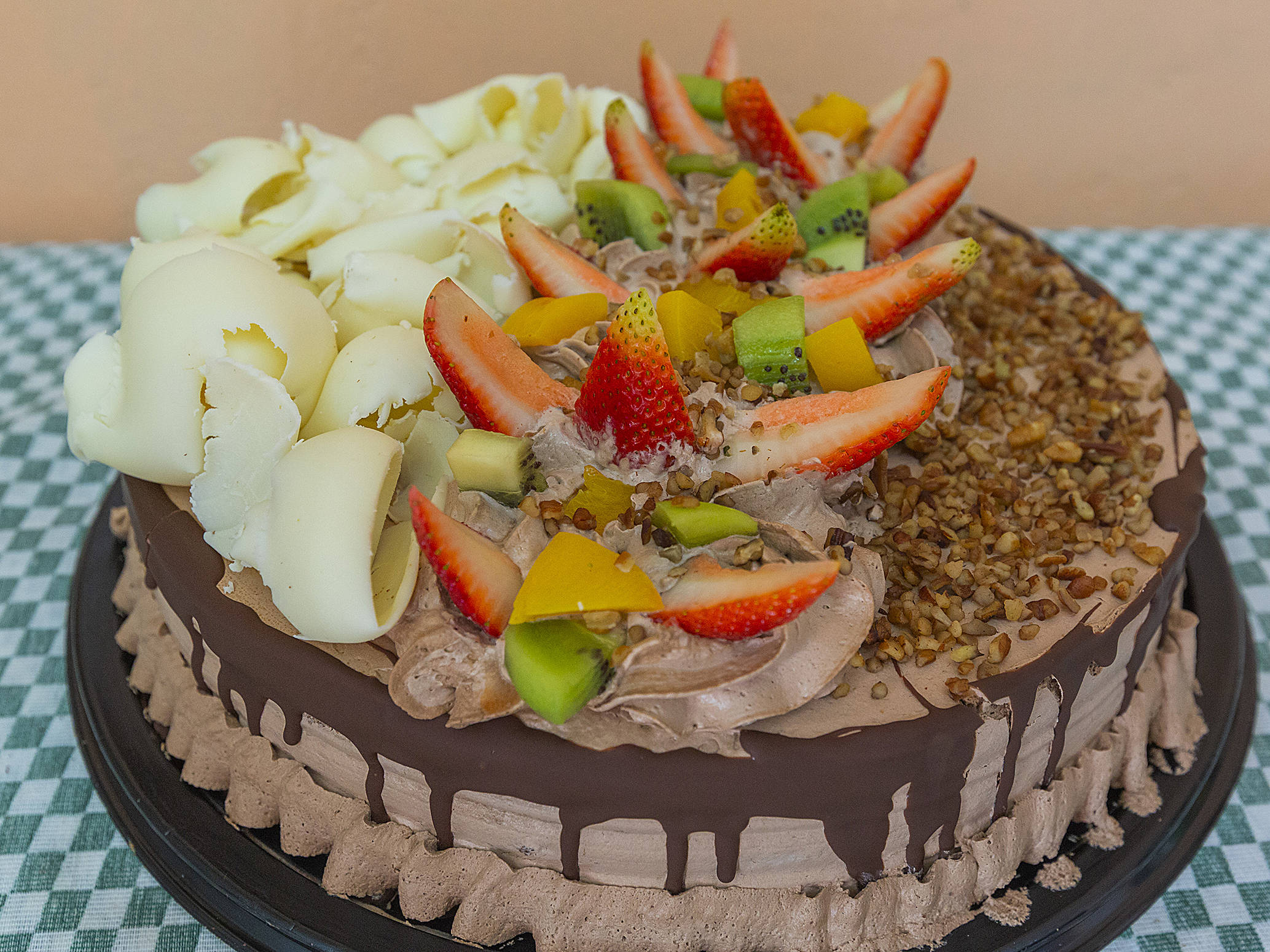 Frutas de 3 Leches Chocolate Grande