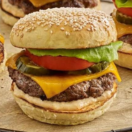 Hamburguesa Clásica con Queso Amarillo