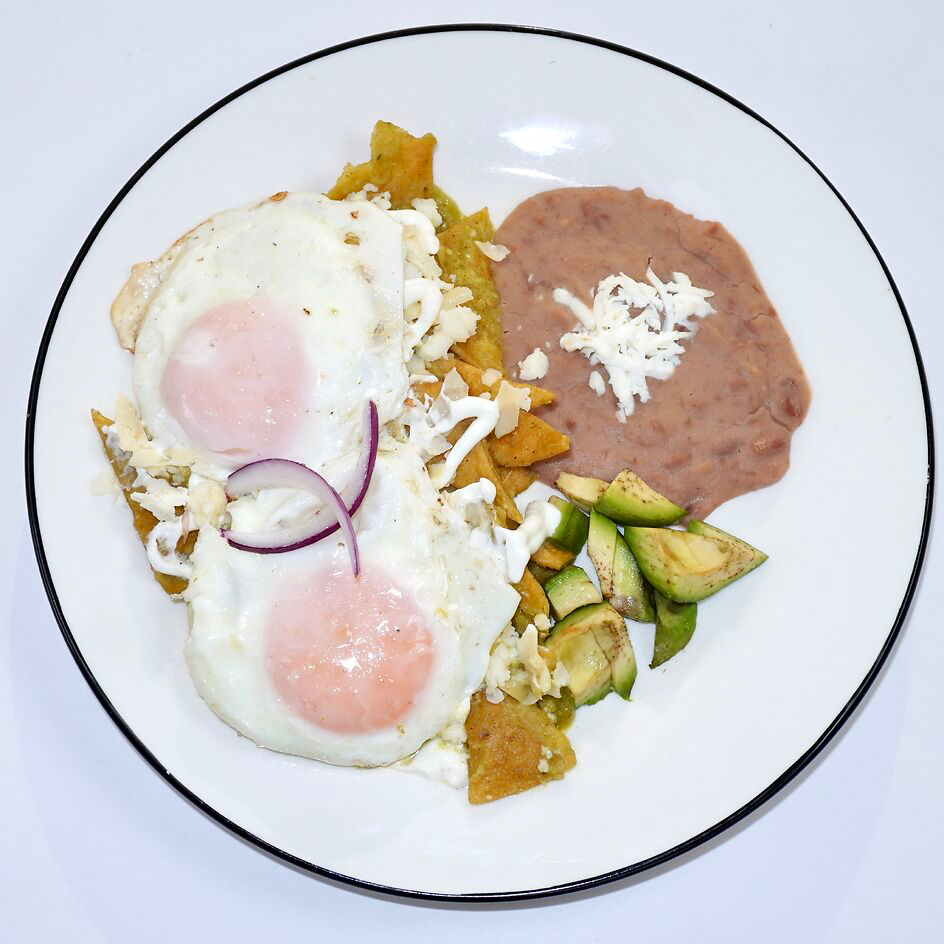 Chilaquiles Estrellados