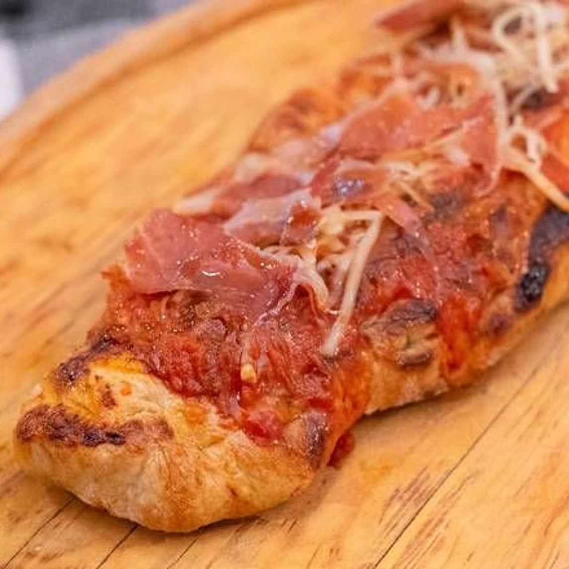 Calzone Napolitano