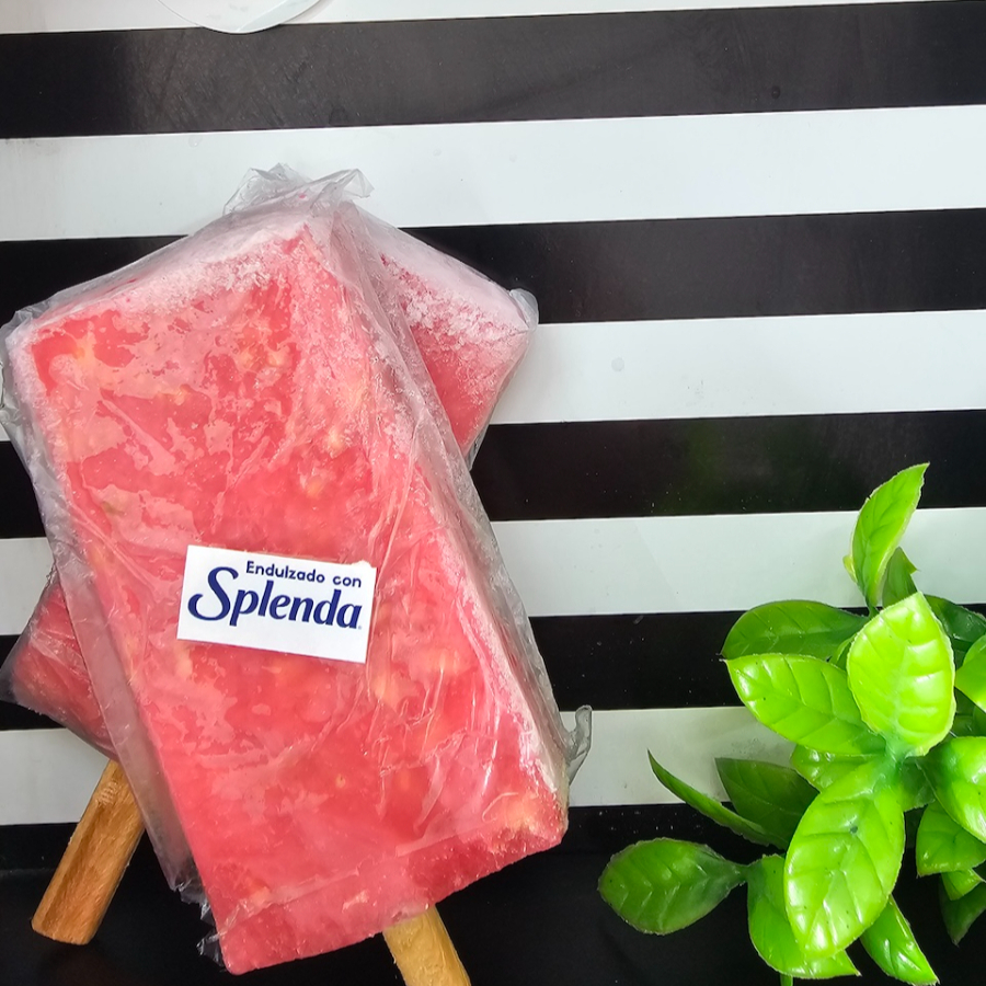 Paleta de Agua de Guayaba endulzada con Splenda