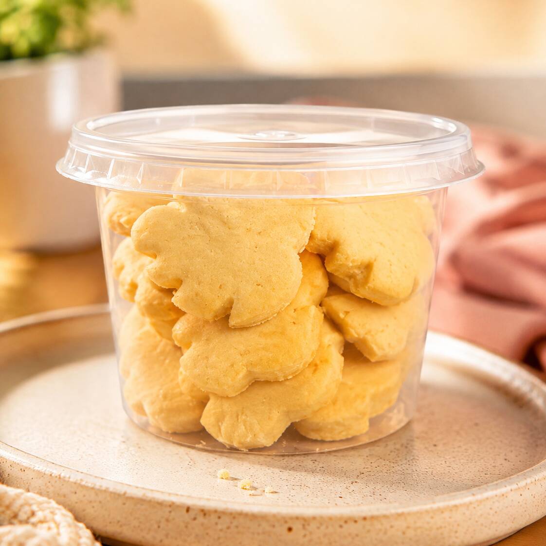 🍪 Biscoito Amanteigado Dona Rosa — 120g
Deliciosamente amanteigado, leve e crocante, com aquele sabor caseiro que derrete na boca! 💛 Feito com carinho e assado fresquinho, é perfeito para acompanhar o café, o chá ou para matar aquela vontade de um docinho.
✨ Pote com 120g de biscoitos amanteigados — uma delícia para ter sempre por perto!
👉 Peça o seu e experimente o sabor que conquista no primeiro mordida! 😋