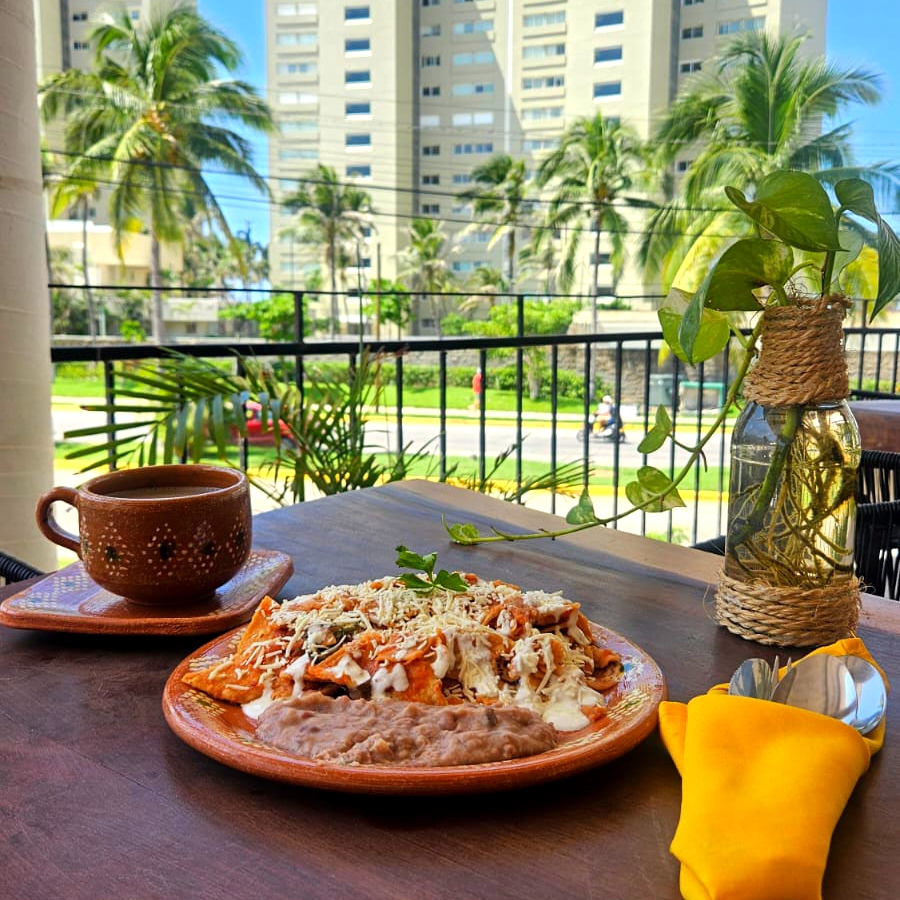 Chilaquiles Rojos o Verdes