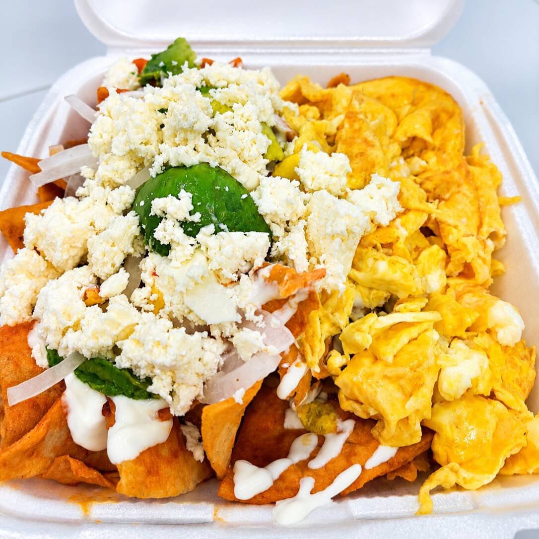 CHILAQUILES CON HUEVO