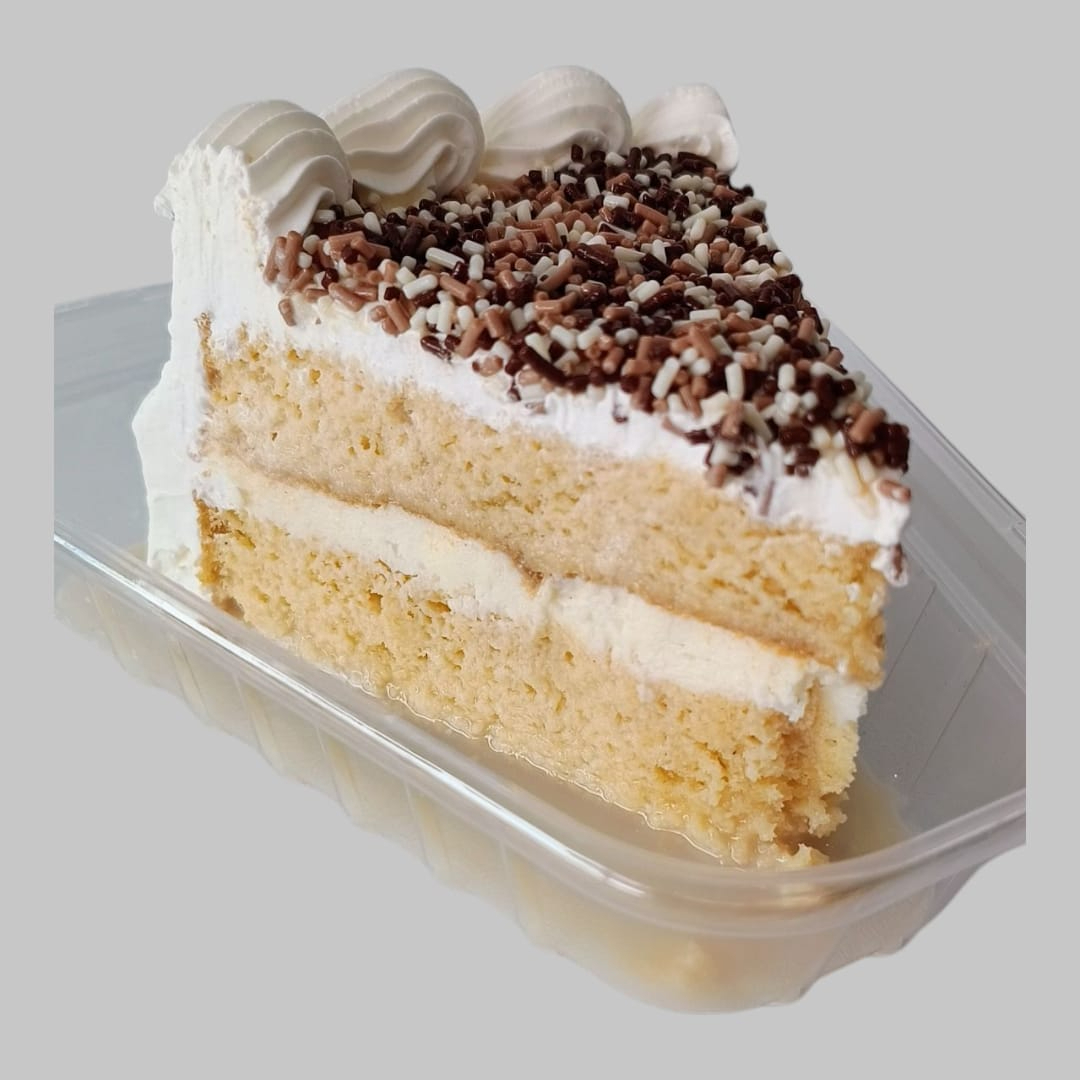 Rebanada de Pastel Tres Leches