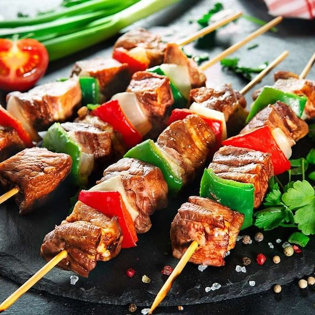 Brocheta Mexicana De Carne + Bebida 250ml