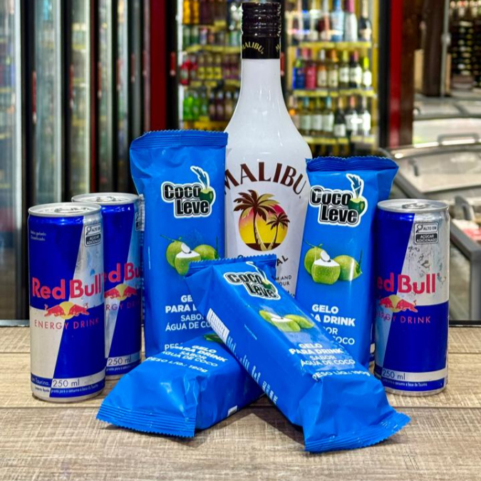 1 MALIBU , 4 GELOS DE COCO E 3 RED BULL TRADICIONAL- 4 COPOS