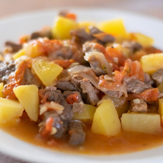 Bistec con Papas