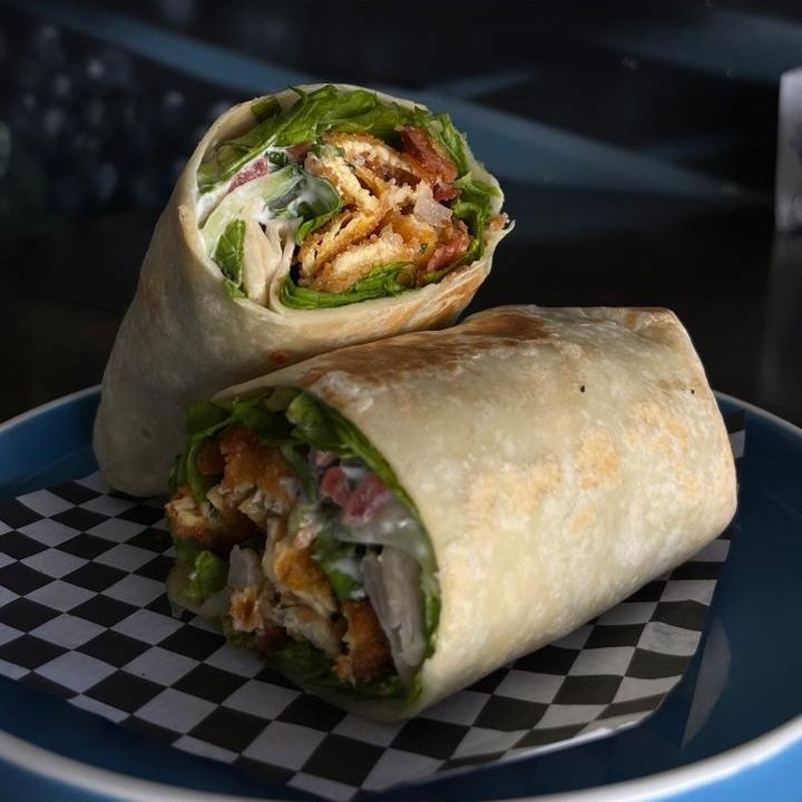 Wrap de Pollo Empanizado