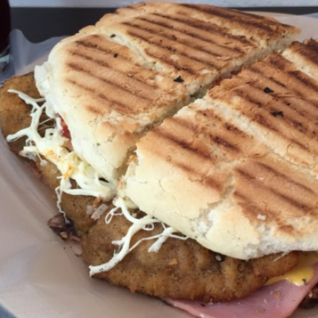 Torta de Milanesa de Puerco