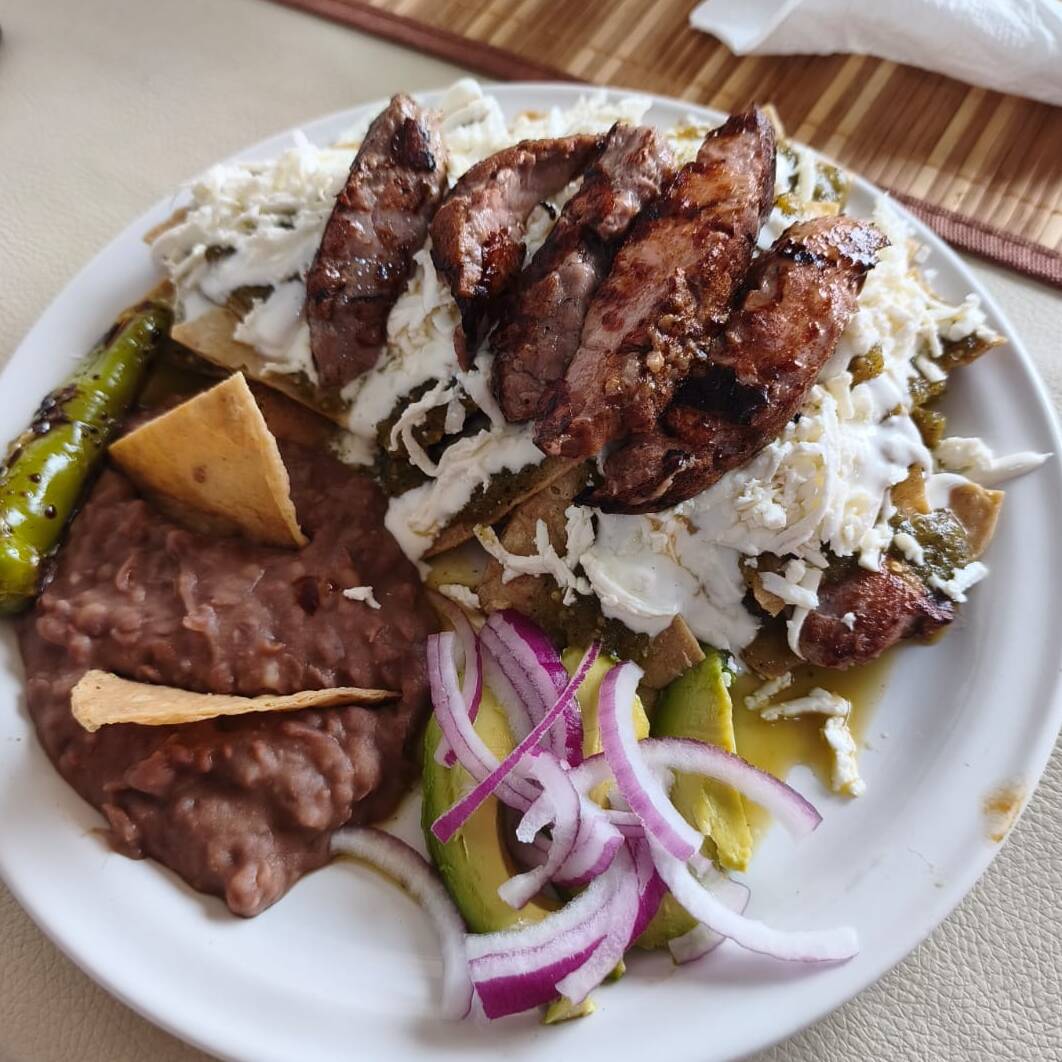 Chilaquiles Arrachera